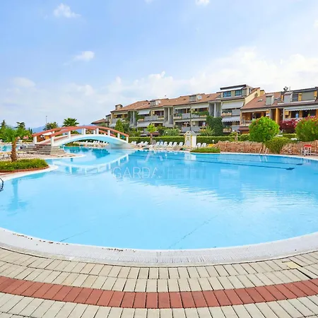 - 3 Piscine E Terrazza Privata *